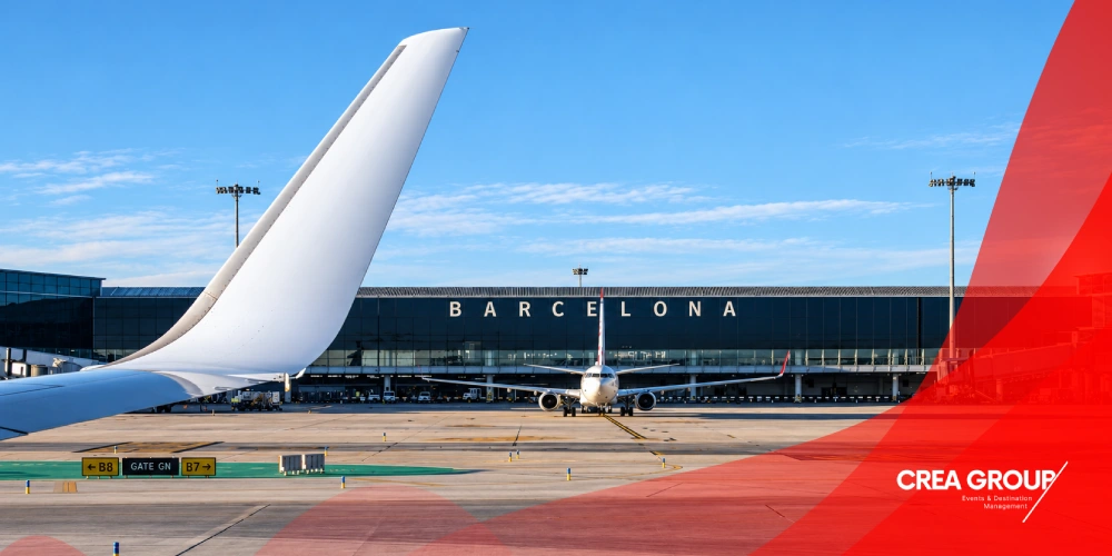 Avion sur le tarmac de l'aéroport de Barcelone-El Prat face au terminal principal illustrant les nouvelles liaisons directes.